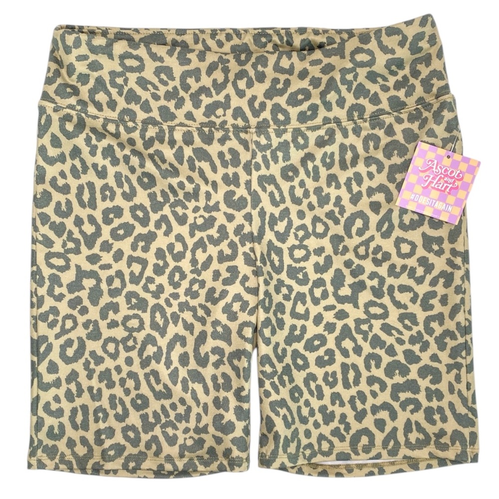 Ascot & Hart Leopard Animal Print Women's Shorts | Medium | NWT
